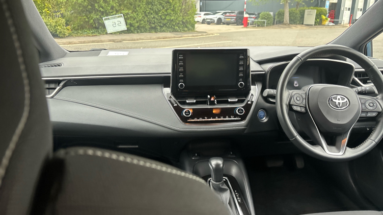 Toyota Corolla 1.8 VVT-i Hybrid Icon Tech 5dr CVT Hybrid Hatchback